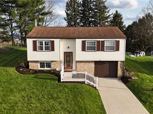 155 Connie Park Dr, Mc Kees Rocks, PA 15136