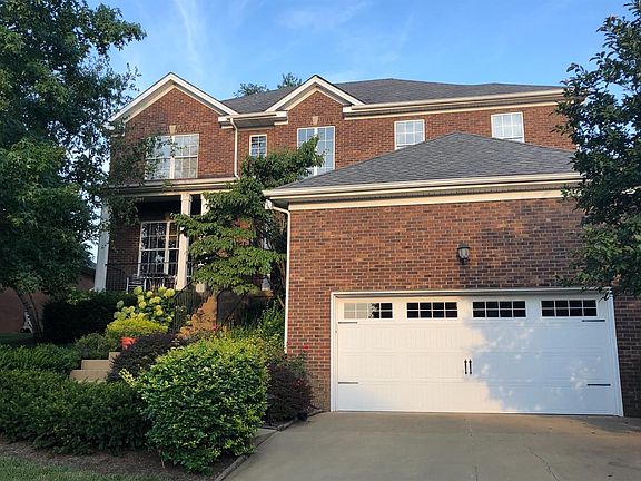 2nd image of 512 Lake Valley Dr