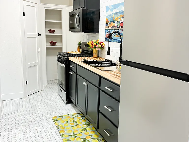 416 E Dewey Pl #2 — Photo 1
