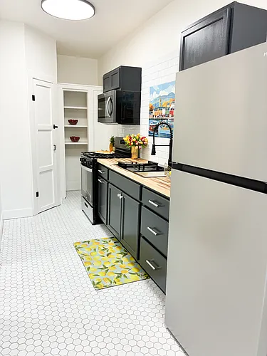 416 E Dewey Pl #2 Photo 1 416 E Dewey Pl #2 Photo 1