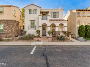 2910 N 48th Pl, Phoenix, AZ 85018