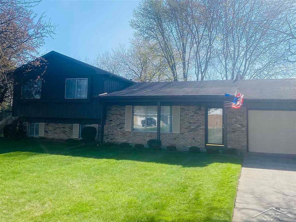 1st image of 3618 Stoneybrook Dr