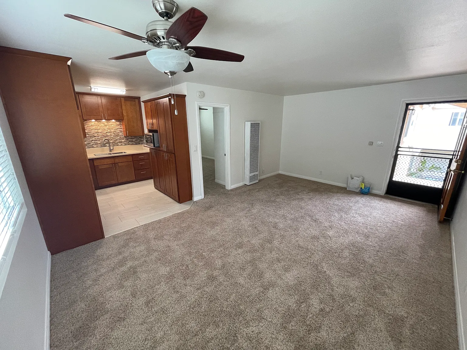 1 bed, 550 sqft, $1,780 — Photo 2
