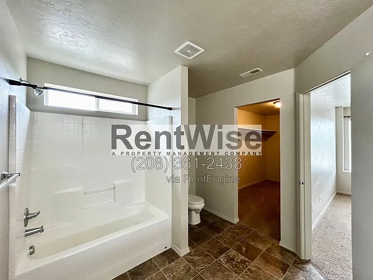 119 E Walcott Lake Dr — Photo 20