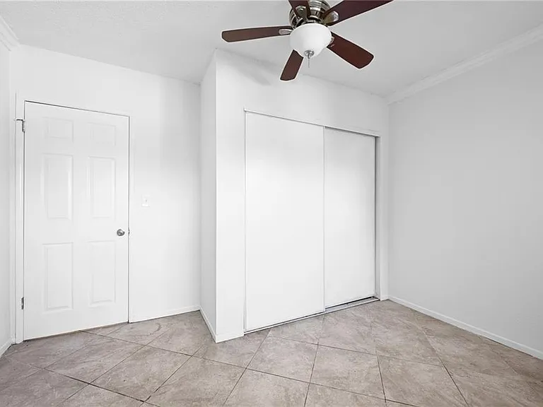 426 Grant St #1 — Photo 2