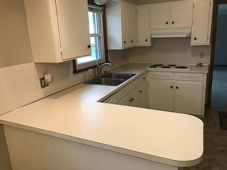 1809 Greensburg Rd — Photo 12