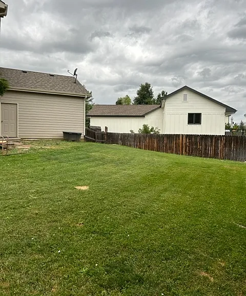3902 Century Dr — Photo 3