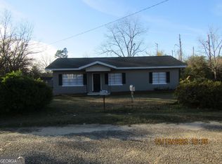 211 Myra St, Portal, GA 30450