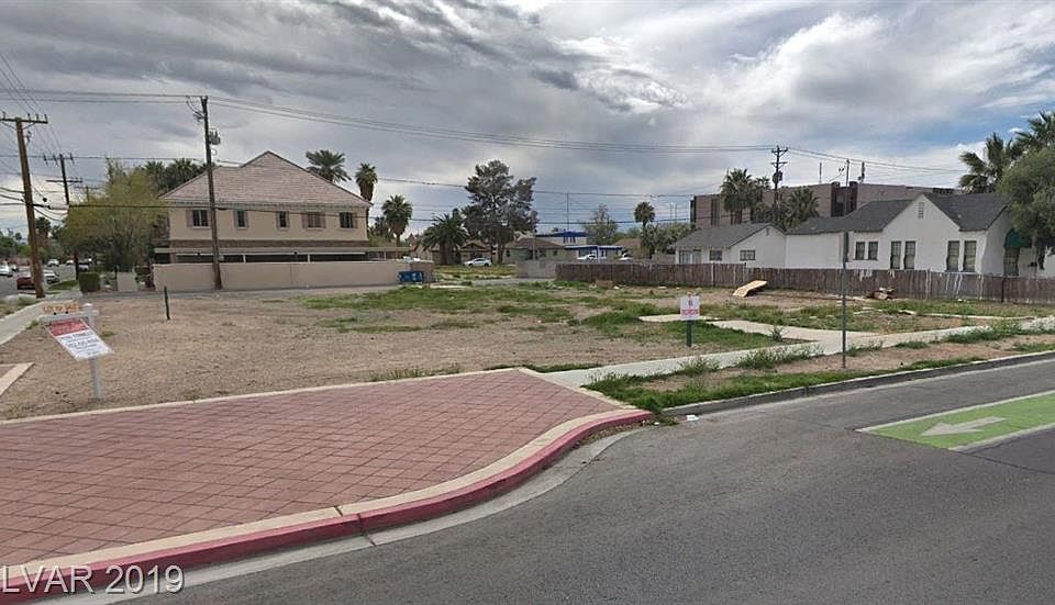 1st image of 707 S 6th St