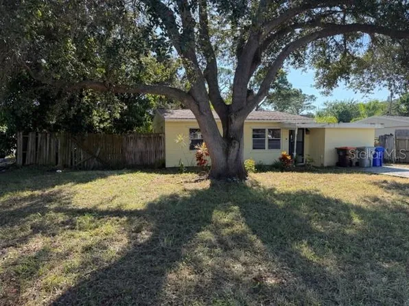 523 7th Ln SW, Vero Beach, FL 32962