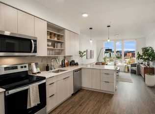 16050 Cleveland St #4503347, Redmond, WA 98052