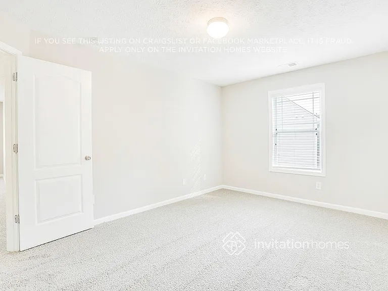 702 Sycamore Dr — Photo 14