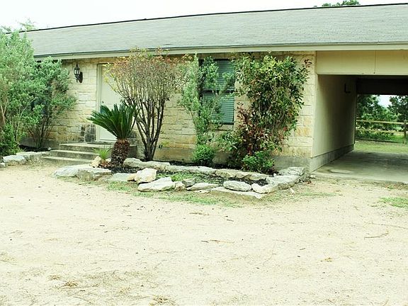 2nd image of 3301 Scott Dr Unit C