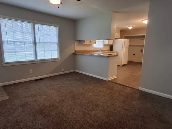 2721 Clayton Dr NW #A, Huntsville, AL 35810