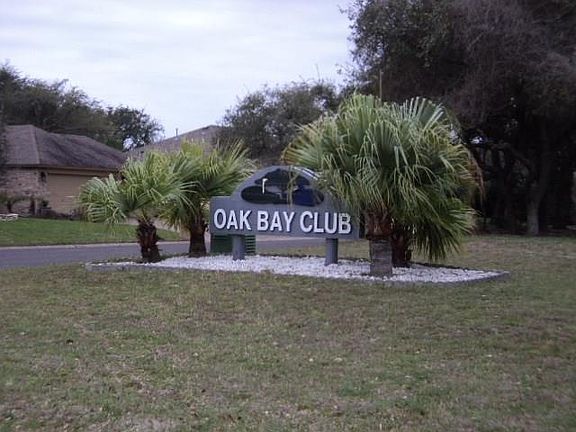 2nd image of 210 Oak St #403