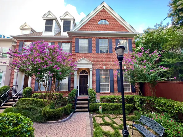 6831 Staffordshire Blvd, Houston, TX 77030