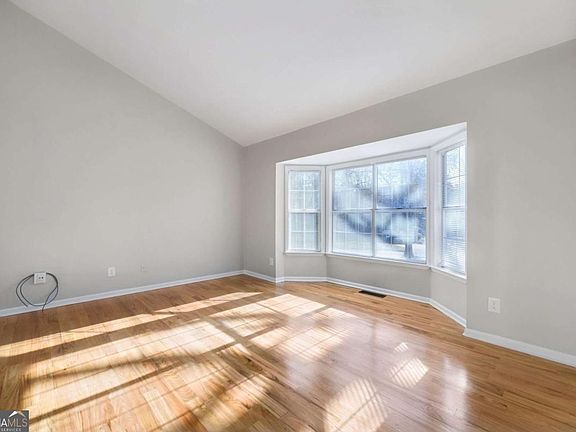 3rd image of 3968 Rainover Dr