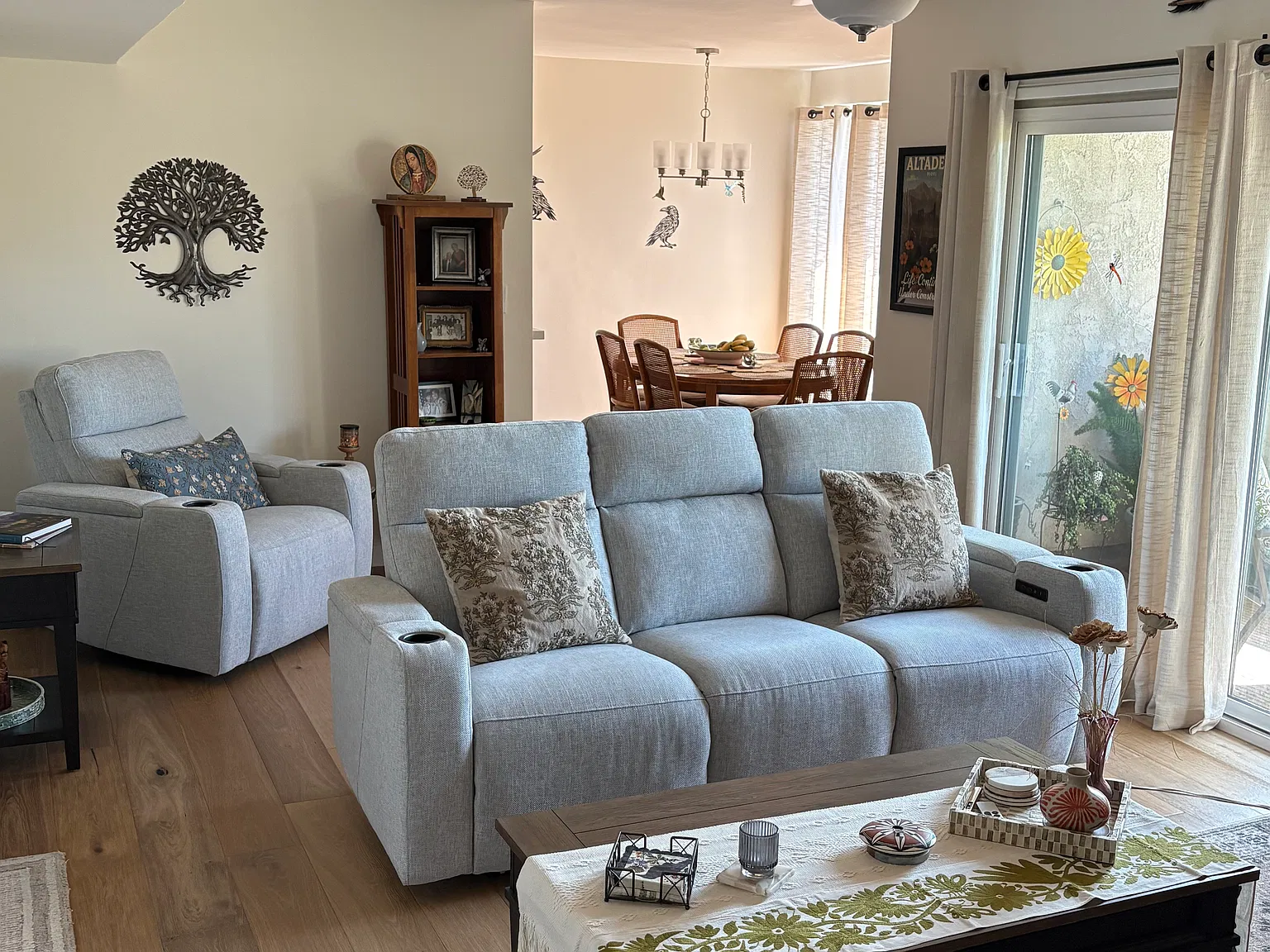 2 bed, 958 sqft, $3,500 — Photo 2