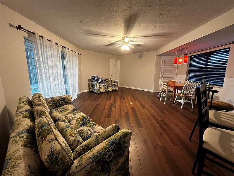 1st image of 3206 SE Aster Ln APT 106