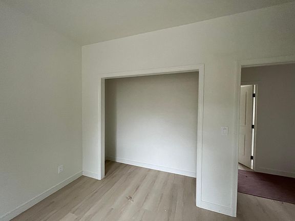 3rd image of 306B E Newman Ave