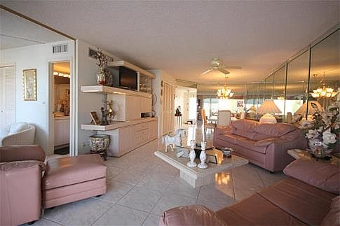 3rd image of 2649 Florida Blvd APT 312