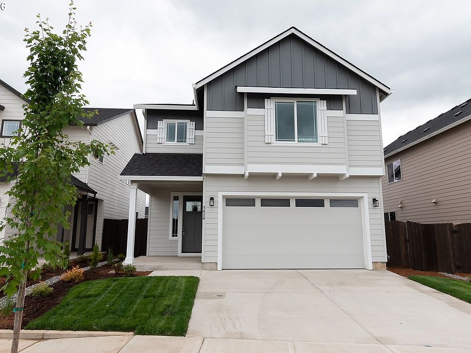1st image of 3424 SE 8th Ave