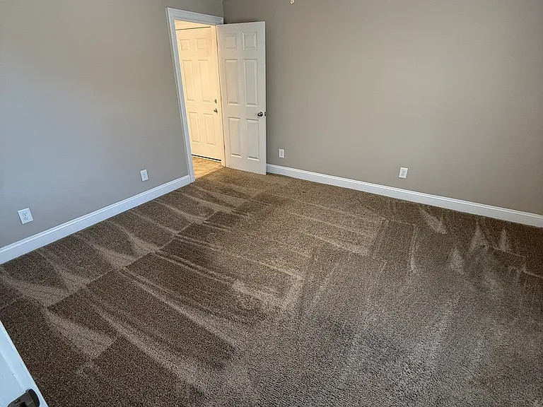 657 Athens St — Photo 17