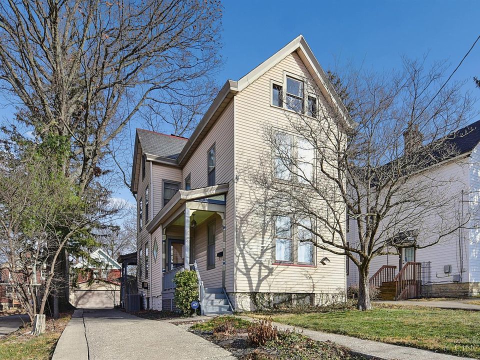 1st image of 3028 Montclair Ave