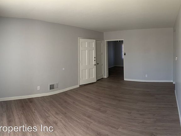 5th image of 4026 West Blvd APT B