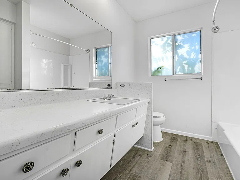 Ridgeview Apartments — Photo 17