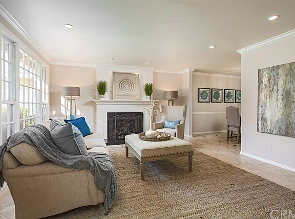 4th image of 3637 Courtney Way