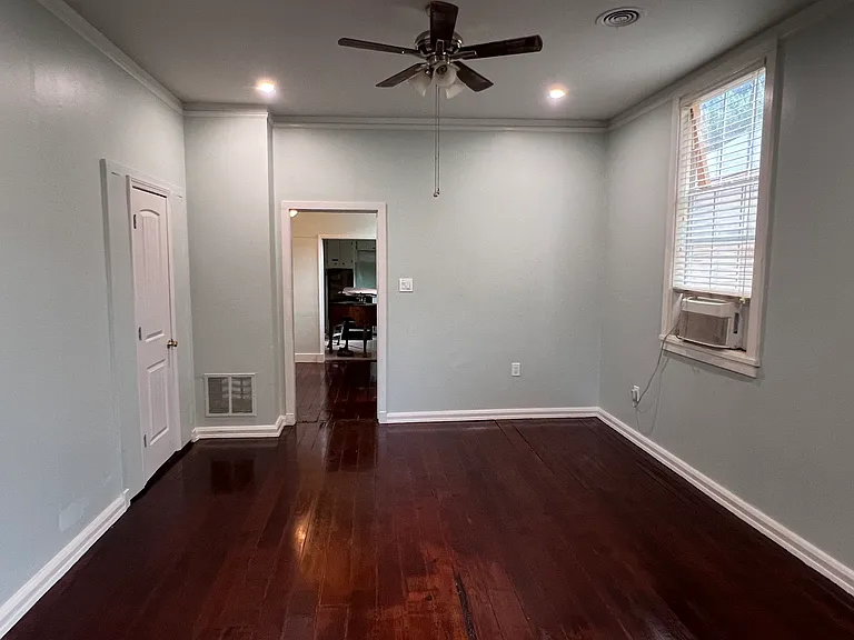 2715 Urquhart St — Photo 3