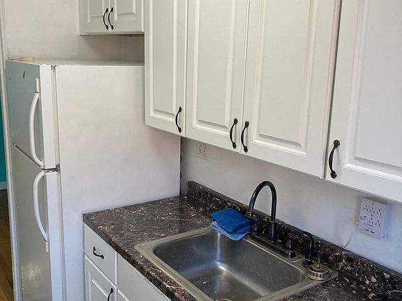 5th image of 13909 84th Dr APT 508