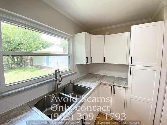 5th image of 2104 San Jose Dr