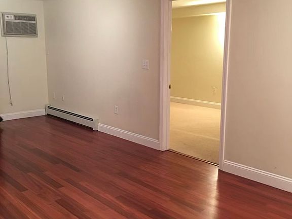 5th image of 59 Ponemah Hill Rd APT 2-208