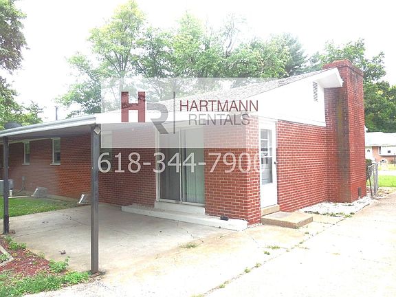 2nd image of 1302 Eileen St
