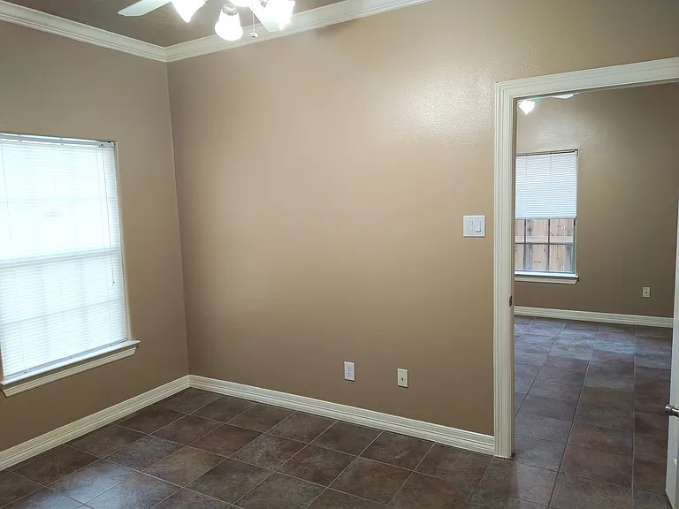 8006 Stoneyway Dr — Photo 6