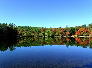 28 Blue Haven Rd, Mount Vernon, ME 04352