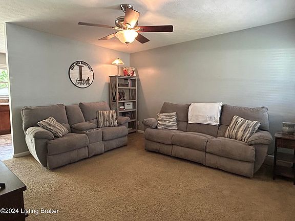 2nd image of 9511 Shoshone Way