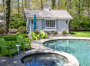 2 Anchor Ln, Norwalk, CT 06850