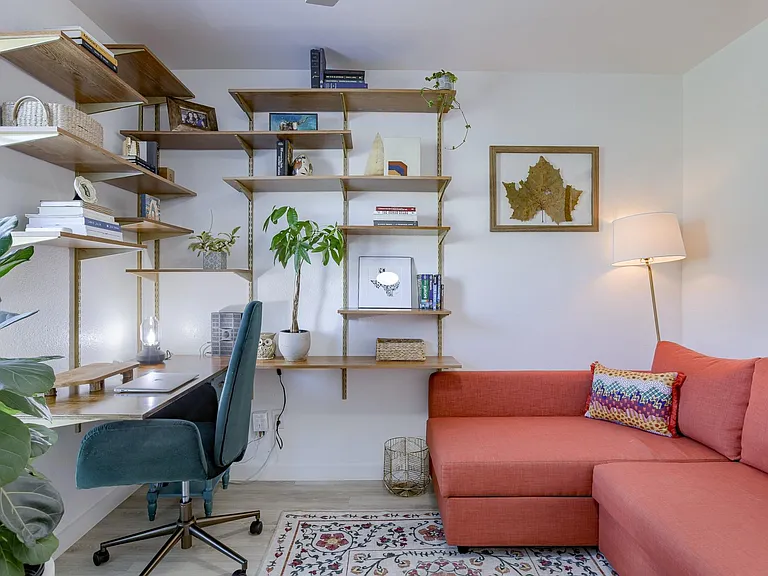8603 Putnam Dr #102 — Photo 18