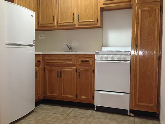 Rented by Knickerbocker Village NY Inc. | media 7