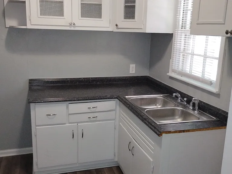 4325 N Olney St — Photo 17