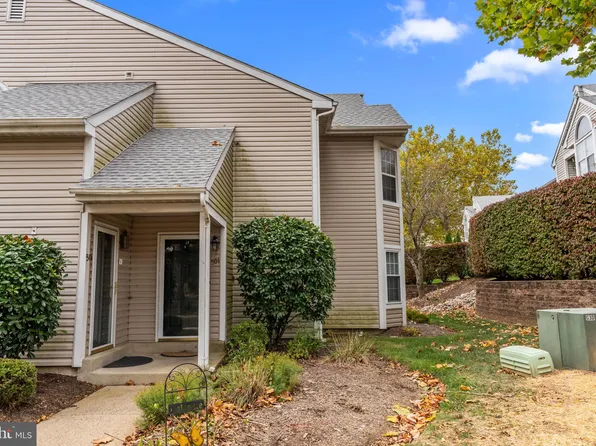 501 Heritage Pl, Holland, PA 18966