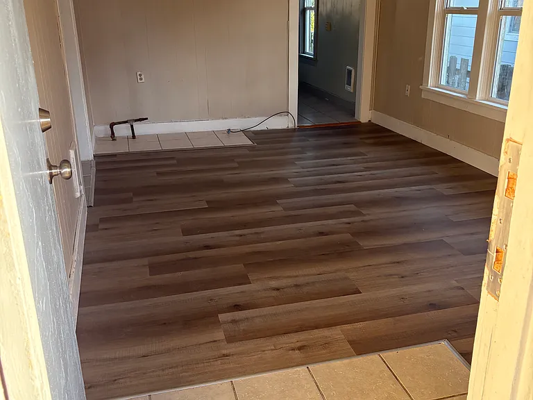 1503 Bay Ave — Photo 8