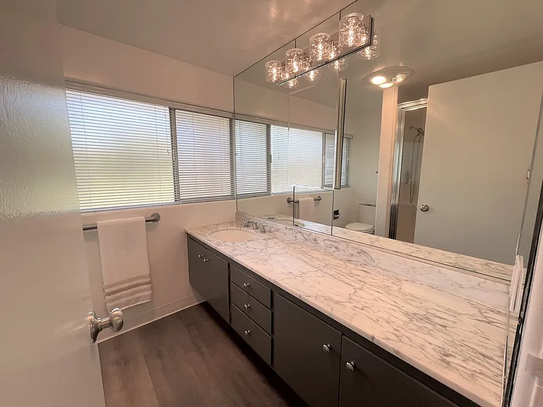 285 W. California Blvd — Photo 26