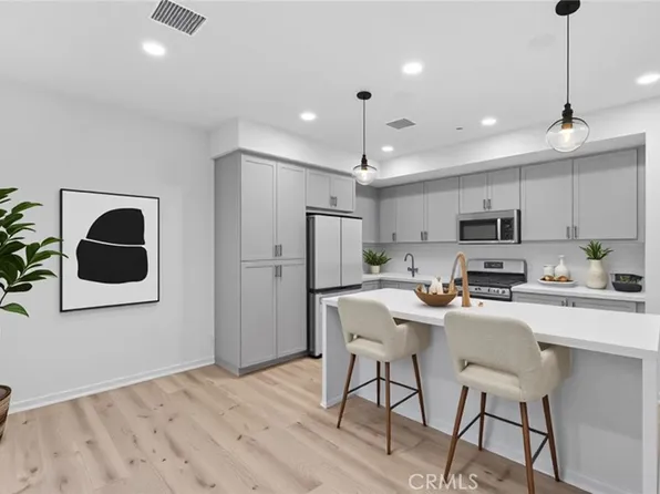 16122 Meadowhouse Ave, Chino, CA 91708