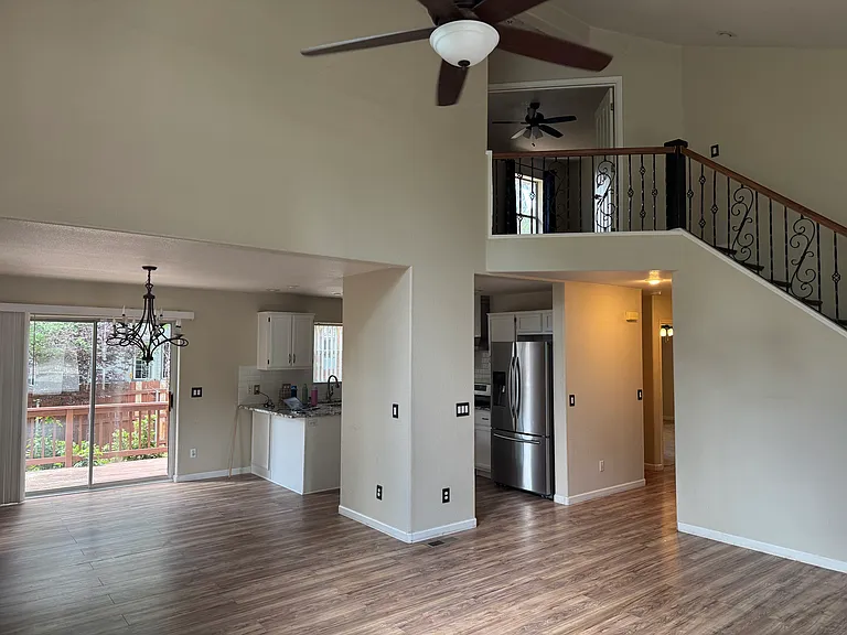 2559 S Rocking Horse Ln — Photo 16