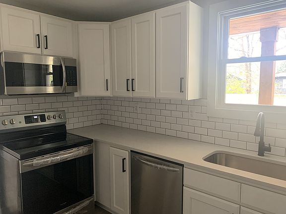 3rd image of 43 Lutie St #B