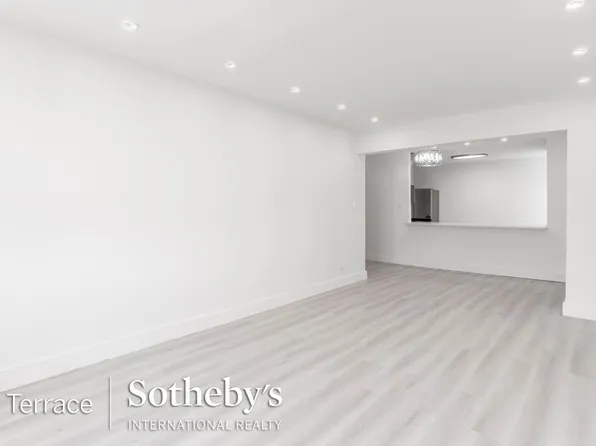 88-10 34th Avenue image 11 of 17